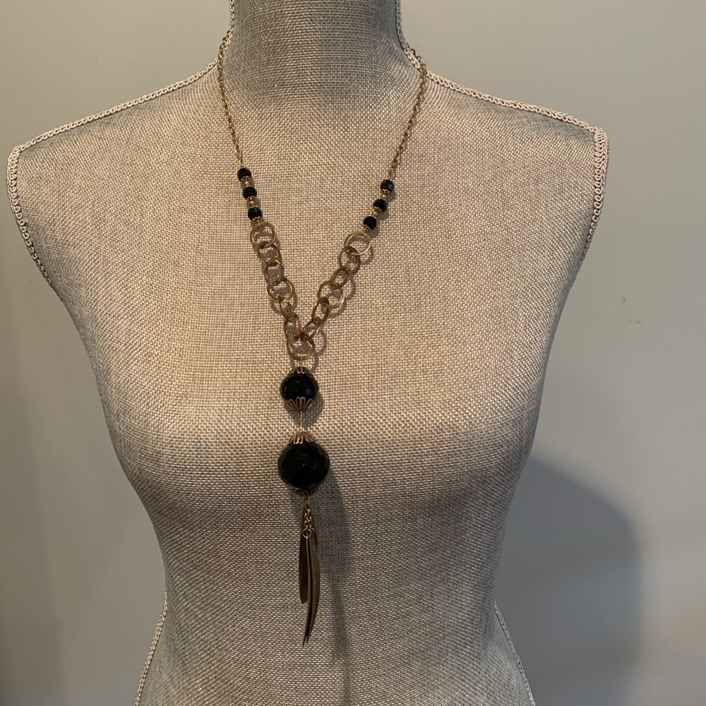 Black and gold long necklace